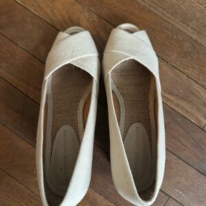 Adrienne Vittadini Women's Tan Espadrille Peep Toe Shoes